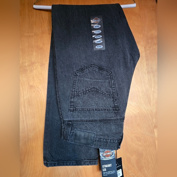 Men's Jeans - Picture 3 of 7